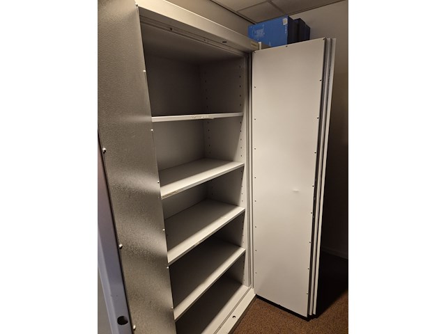 Nn fire resistant cabinet - afbeelding 2 van  4
