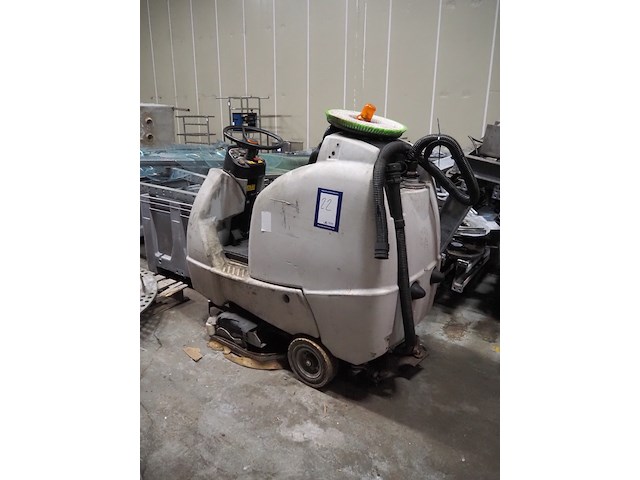 Nn floor scrubbing machine - afbeelding 1 van  12