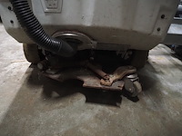 Nn floor scrubbing machine - afbeelding 9 van  12