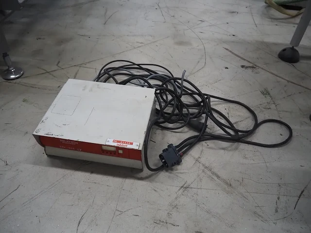Nn floor scrubbing machine - afbeelding 3 van  13