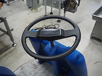 Nn floor scrubbing machine - afbeelding 10 van  13