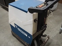 Nn floor scrubbing machine - afbeelding 6 van  12