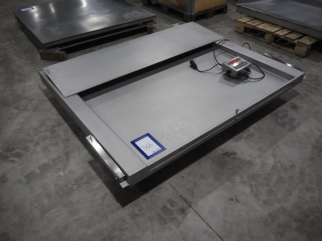 Nn floor weighing scale, - afbeelding 1 van  6