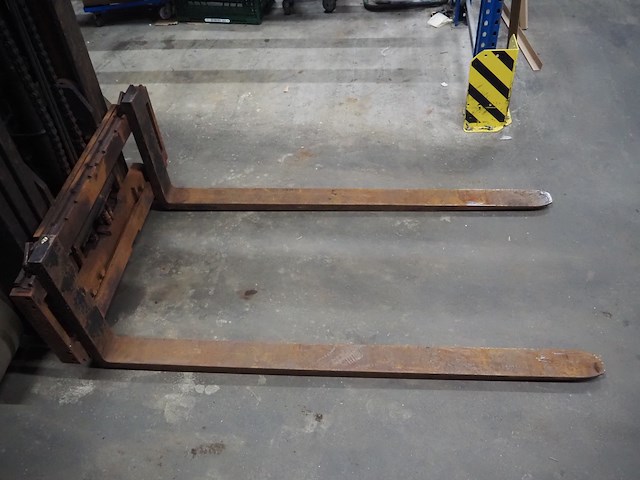 Nn forklift - afbeelding 8 van  10