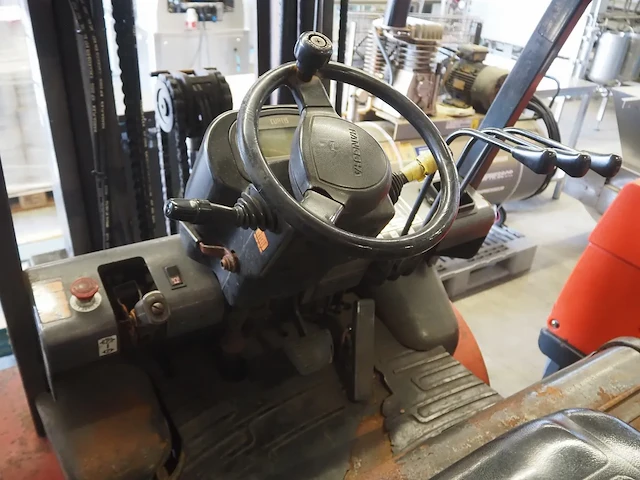 Nn forklift - afbeelding 15 van  16