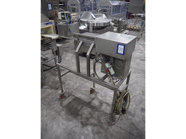 Nn forming machine - afbeelding 1 van  12