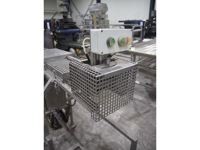 Nn forming machine - afbeelding 8 van  12