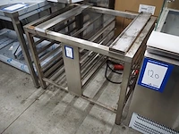 Nn frame for oven