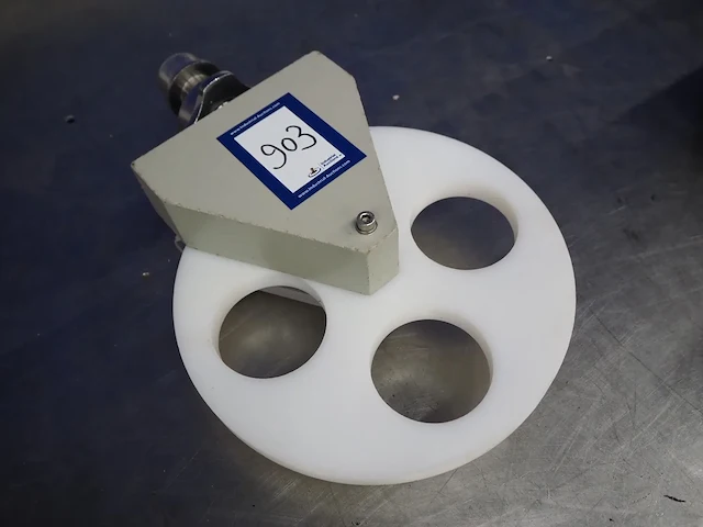 Nn hamburger forming attachment - afbeelding 1 van  4