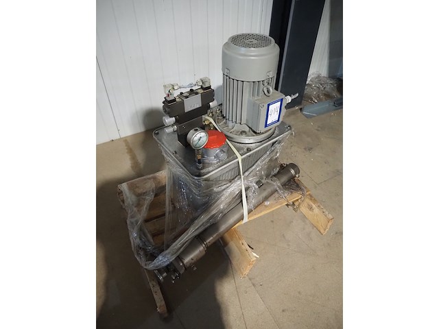 Nn hydraulic unit - afbeelding 1 van  8