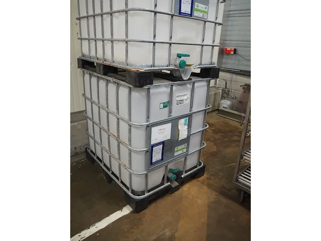 Nn ibc containers - afbeelding 3 van  3
