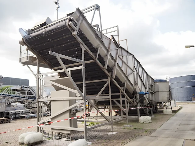 Nn infeed bunker for leaf vegetables - afbeelding 7 van  12