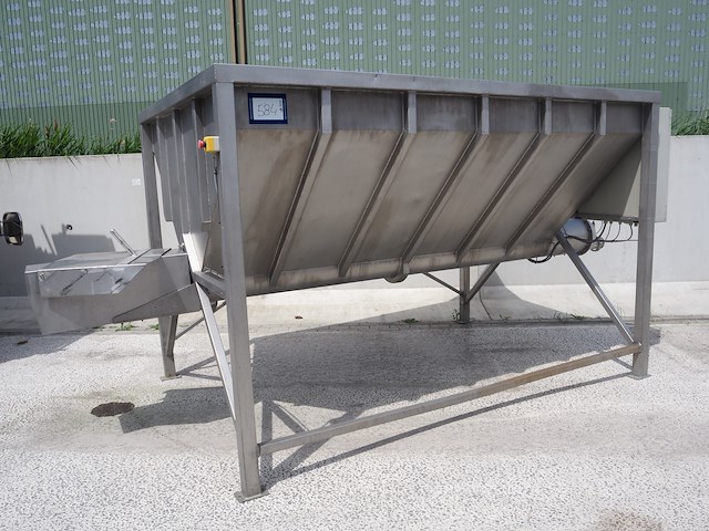 Nn infeed bunker - afbeelding 1 van  10
