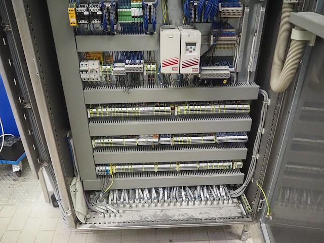 Nn infeed storage installation - afbeelding 44 van  50