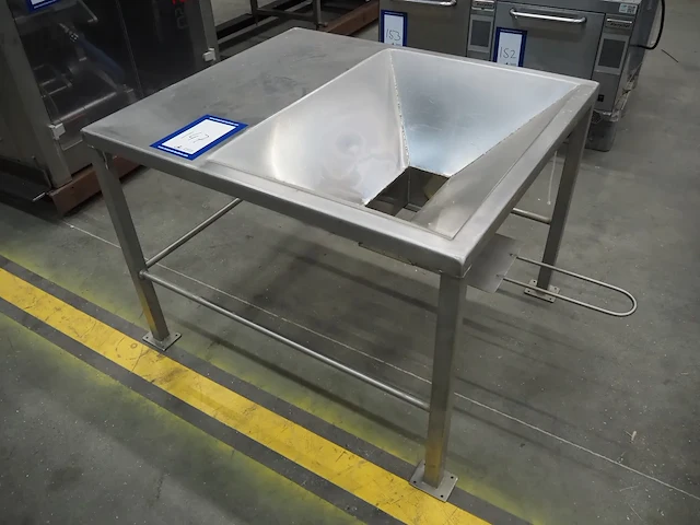 Nn infeed table - afbeelding 2 van  6