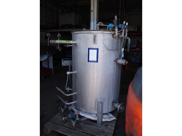 Nn isolated tank - afbeelding 1 van  4