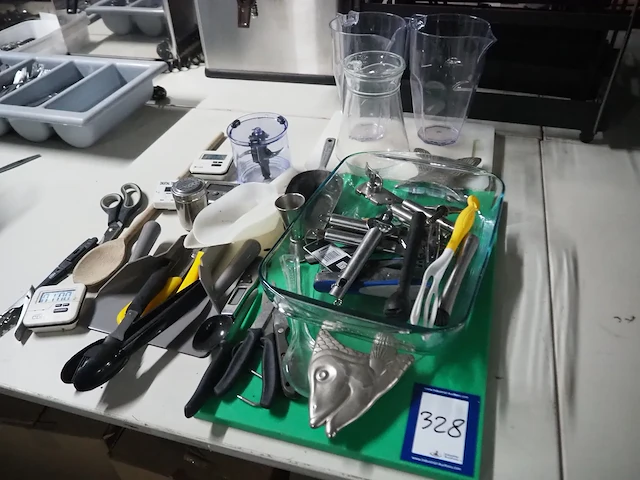 Nn kitchen utensils - afbeelding 1 van  3