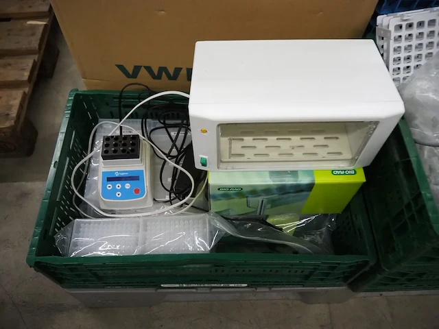 Nn laboratory equipment - afbeelding 3 van  7