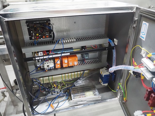 Nn lid closing machine - afbeelding 4 van  12