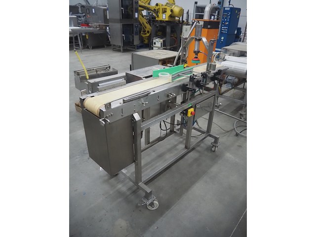 Nn lid closing machine - afbeelding 6 van  12