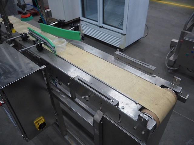 Nn lid closing machine - afbeelding 8 van  12