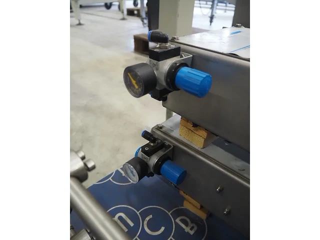 Nn lid pressers - afbeelding 6 van  7