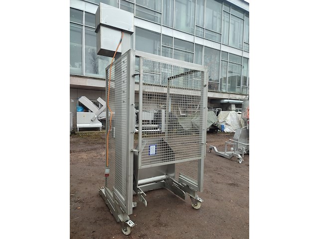 Nn lifter for 200 liter meat bins - afbeelding 5 van  12