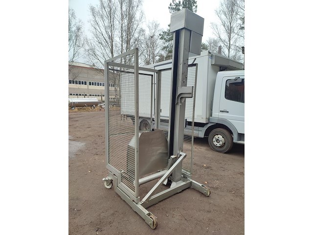Nn lifter for 200 liter meat bins - afbeelding 7 van  12
