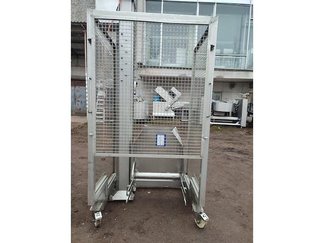 Nn lifter for 200 liter meat bins - afbeelding 8 van  12