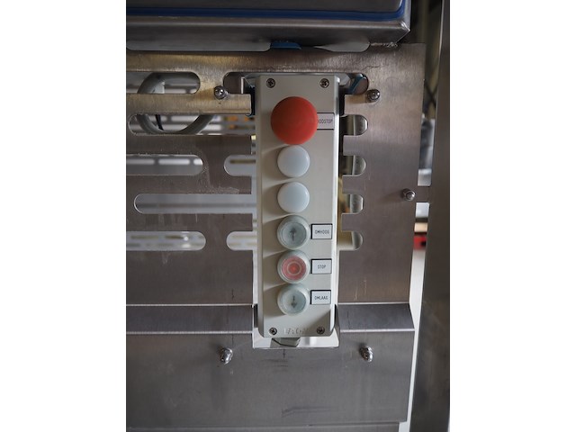 Nn lifter for 200 litre meat bins - afbeelding 8 van  9