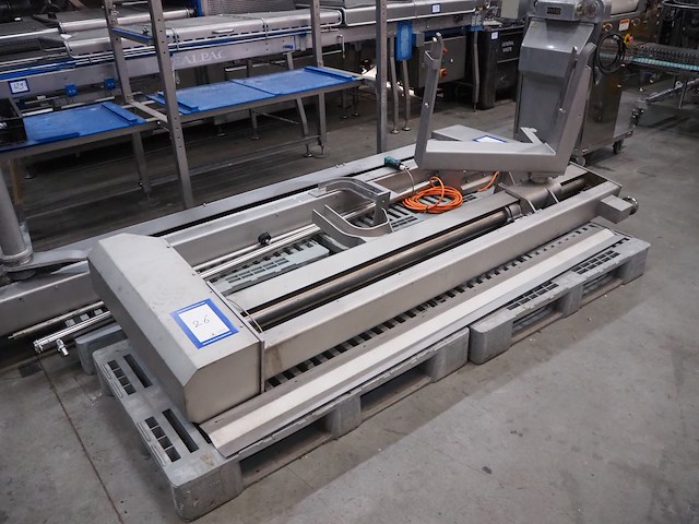 Nn lifter for meat bins - afbeelding 1 van  8