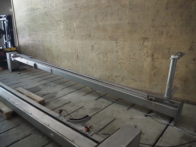 Nn lifter for meat bins - afbeelding 2 van  7