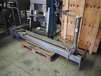 Nn lifter for meat bins - afbeelding 1 van  6
