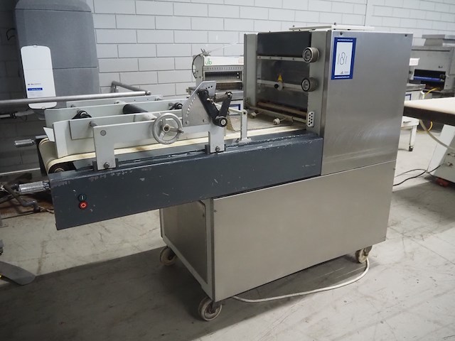 Nn long moulder - afbeelding 1 van  15