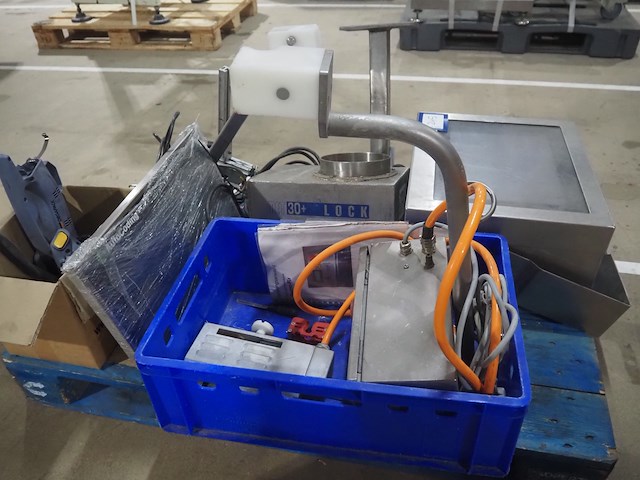 Nn machine parts - afbeelding 12 van  13