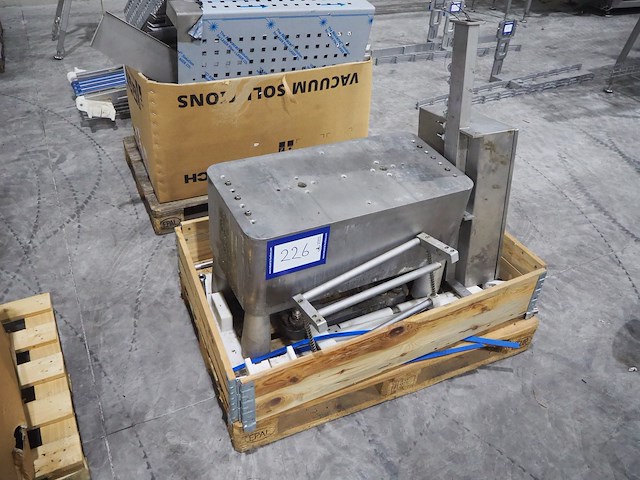 Nn machine parts - afbeelding 2 van  9