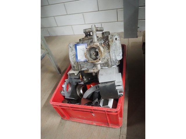 Nn machine parts - afbeelding 2 van  5