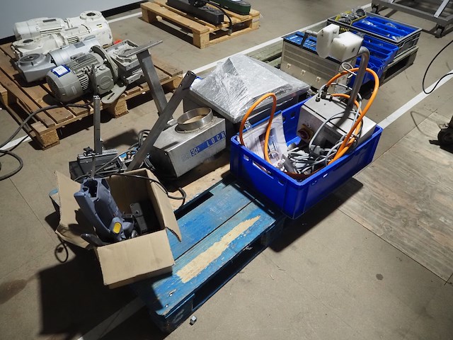 Nn machine parts - afbeelding 5 van  11