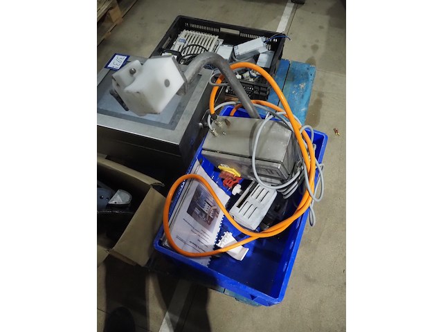Nn machine parts - afbeelding 4 van  15