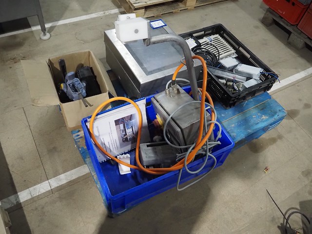 Nn machine parts - afbeelding 9 van  15
