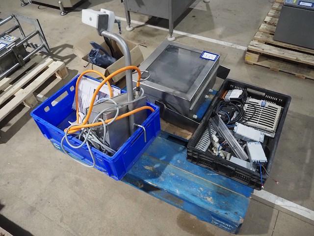 Nn machine parts - afbeelding 10 van  15