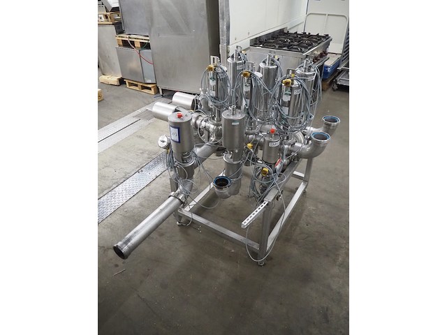 Nn manifold - afbeelding 2 van  7