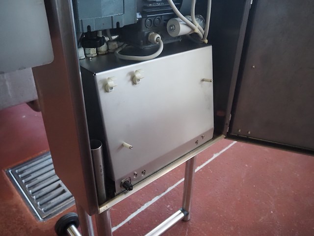 Nn meat ball forming machine - afbeelding 11 van  11