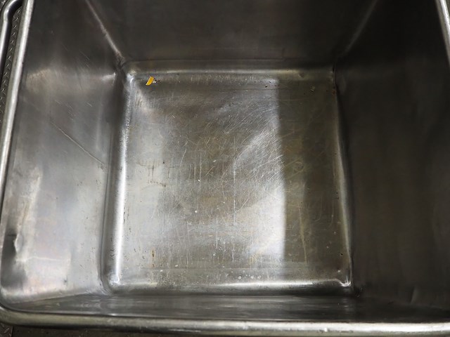 Nn meat bin - afbeelding 4 van  4