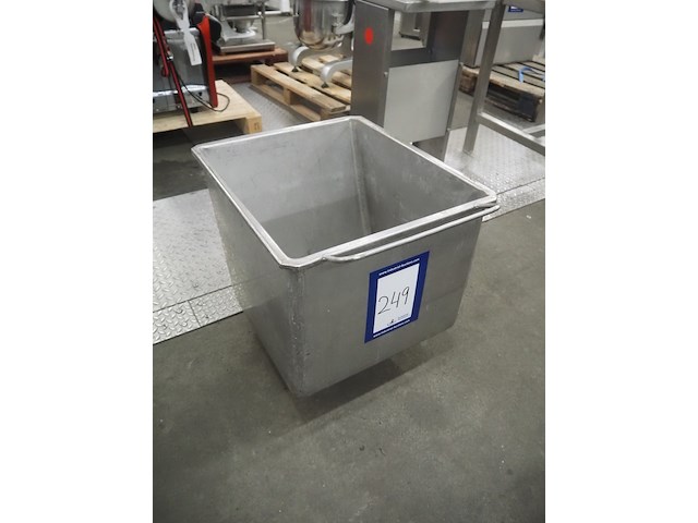 Nn meat bin - afbeelding 1 van  5