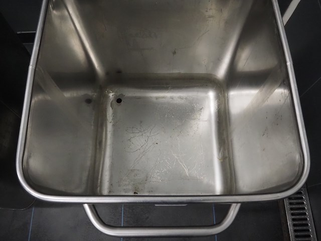 Nn meat bin - afbeelding 3 van  5