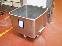 Nn meat bin