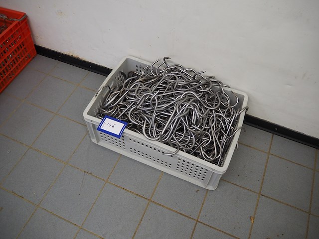 Nn meat hooks - afbeelding 2 van  3