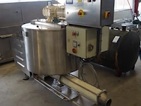 Nn mixing tank