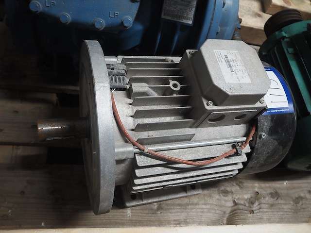 Nn motor - afbeelding 3 van  5